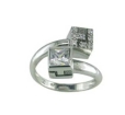 Кольцо с фианитом TED LAPIDUS 50-1054-07 2009 г инфо 8561r.